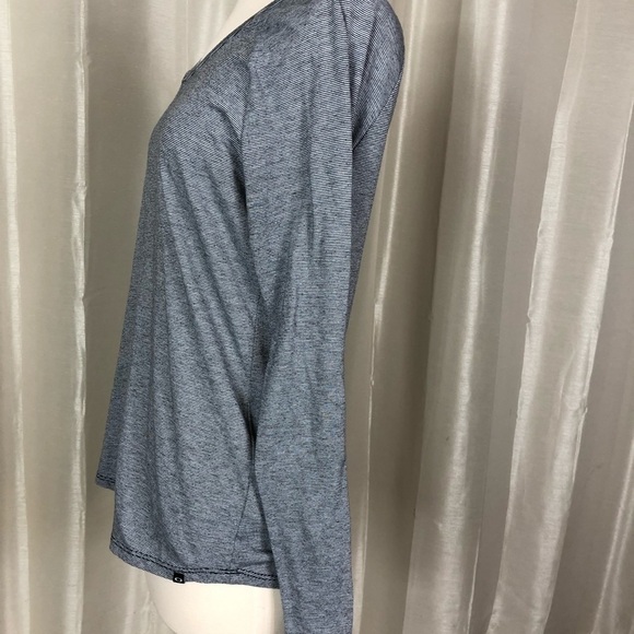 Oakley long sleeve top - Picture 3 of 8